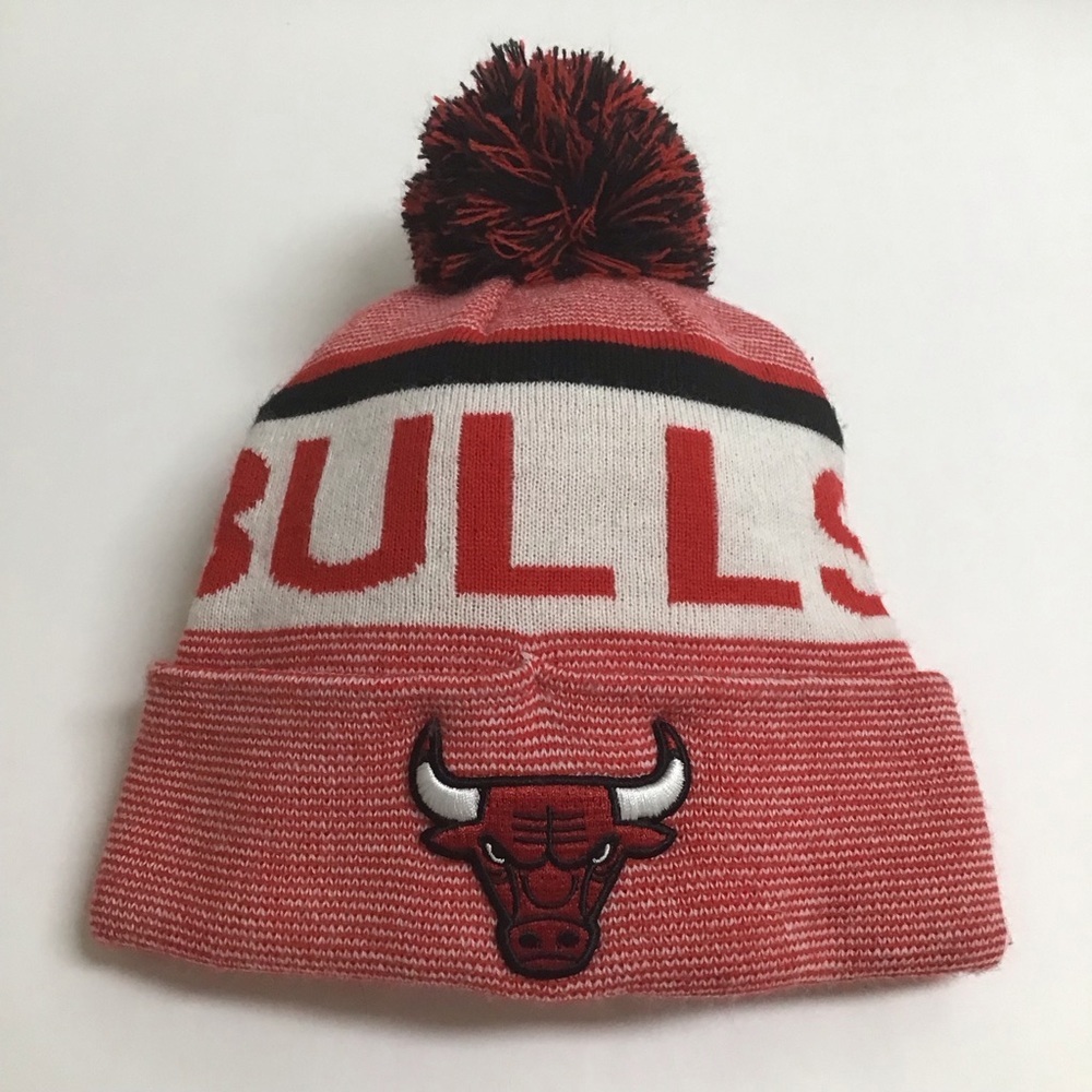 Chicago Bulls Beanie Ultra Game Knit Winter Hat Pom NBA Ski Snowboard Cap Red